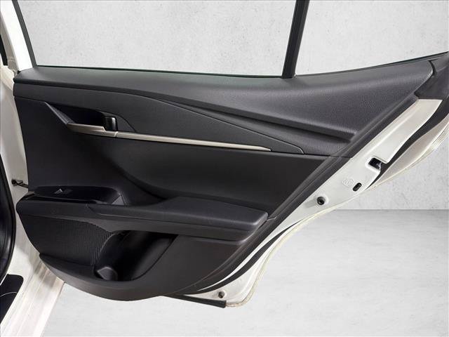 Used 2025 Toyota Camry LE FWD image 16