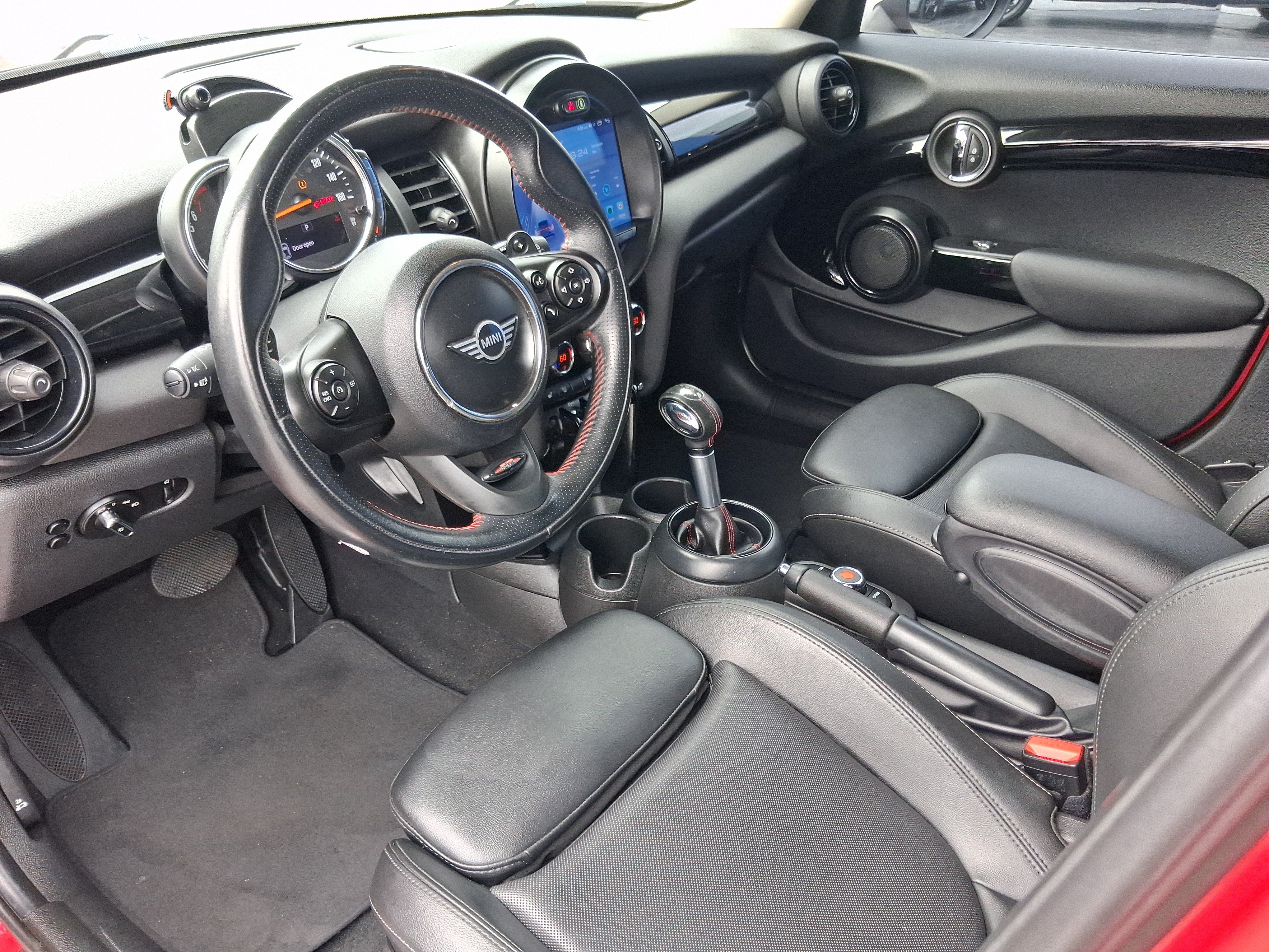 Used 2019 MINI Cooper S FWD image 9