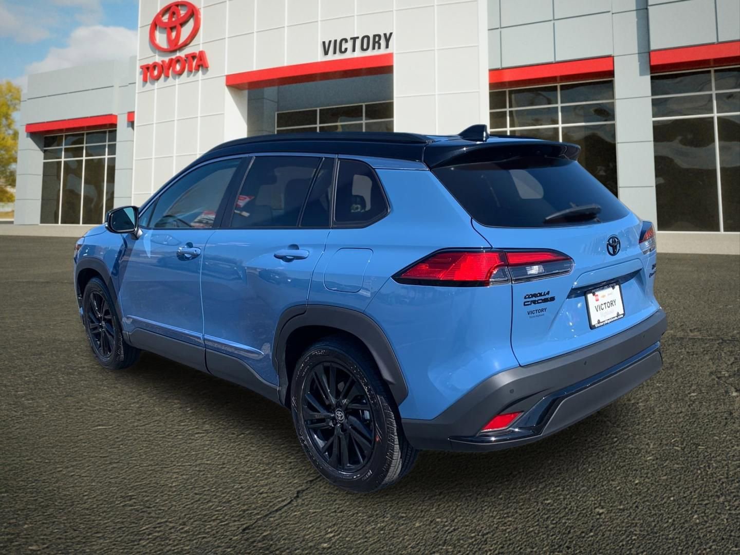 Used 2026 Toyota Corolla Cross XSE w/ Convenience Package image 5