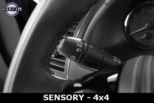 Used 2023 INFINITI QX80 Sensory image 32