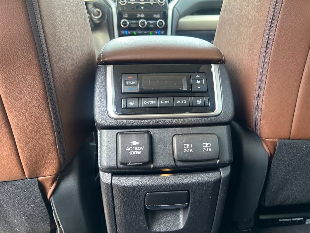 Used 2022 Subaru Ascent Touring AWD/4WD image 18