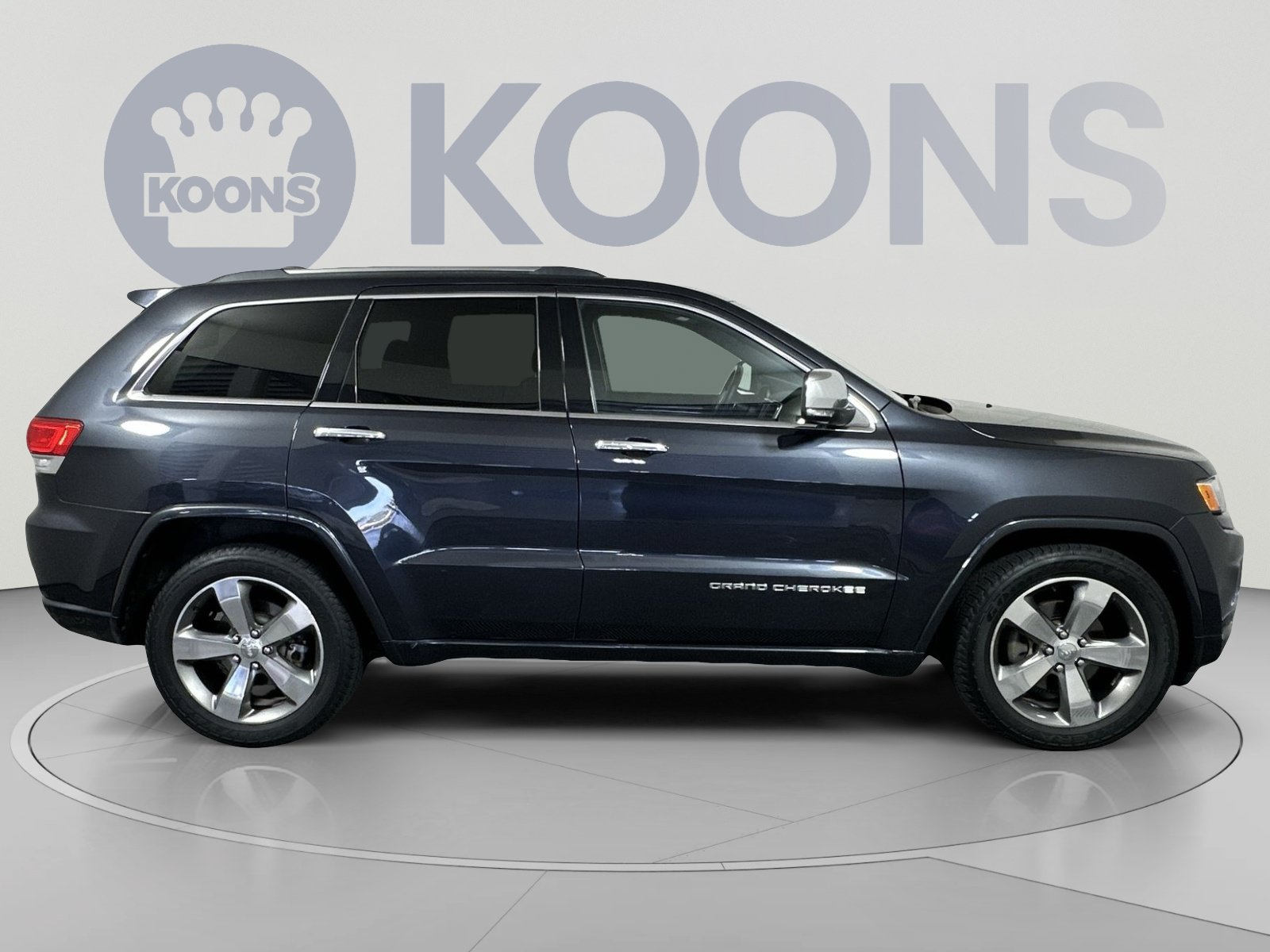Used 2015 Jeep Grand Cherokee Overland AWD/4WD image 8