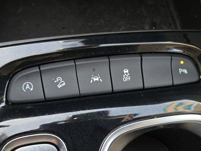 Used 2021 Buick Envision Essence image 8