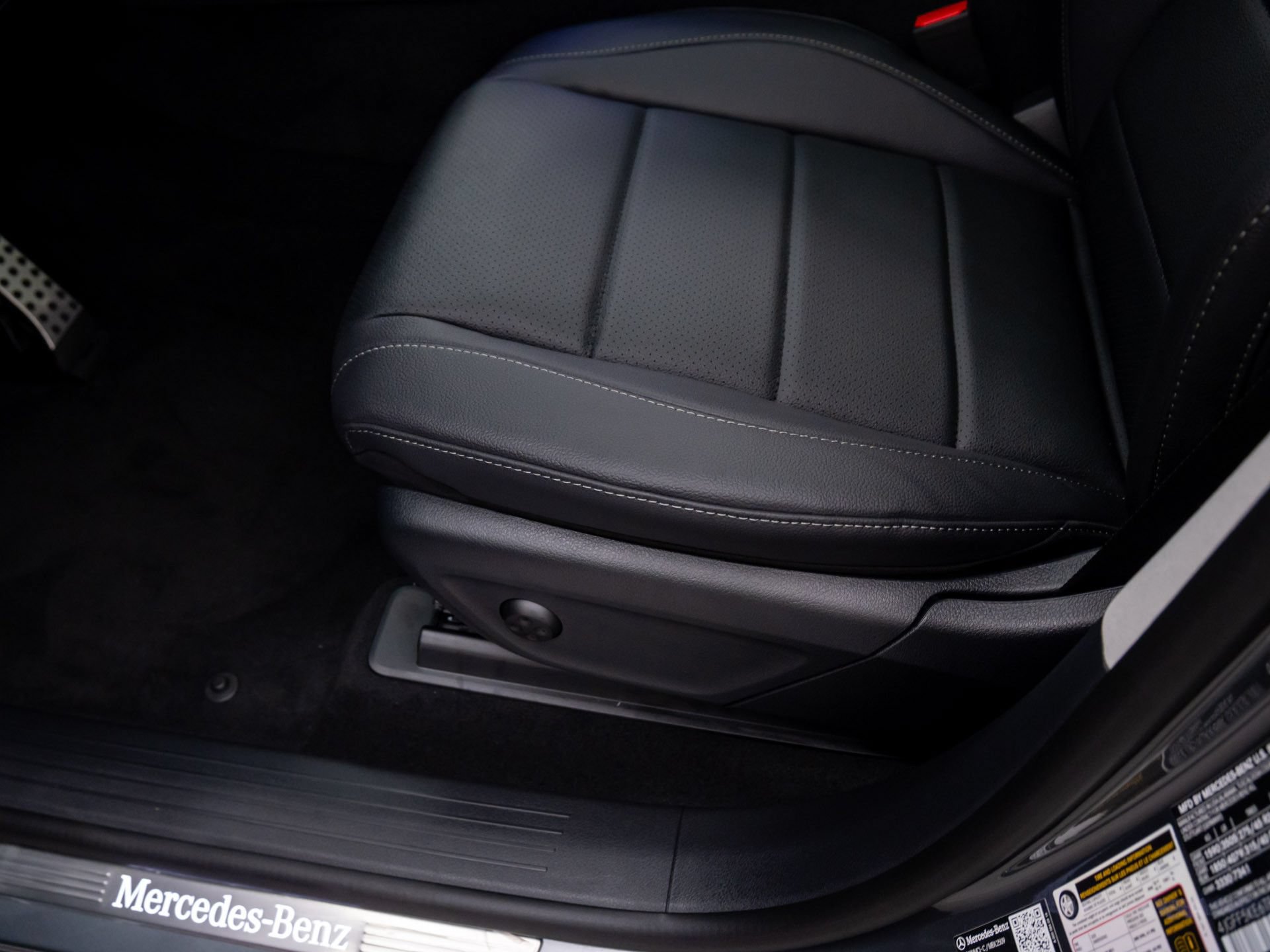New 2026 Mercedes-Benz GLS 450 4MATIC image 15