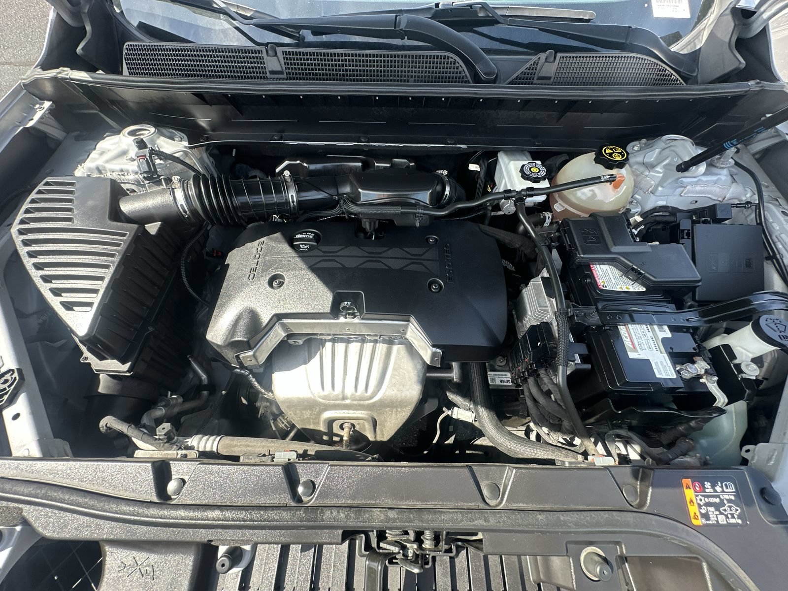Used 2020 GMC Acadia SLE FWD image 34