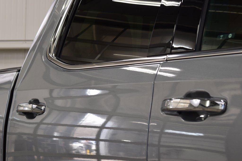 Used 2024 GMC Sierra 1500 Denali Ultimate image 19