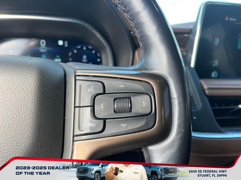 Used 2022 Chevrolet Suburban High Country image 27