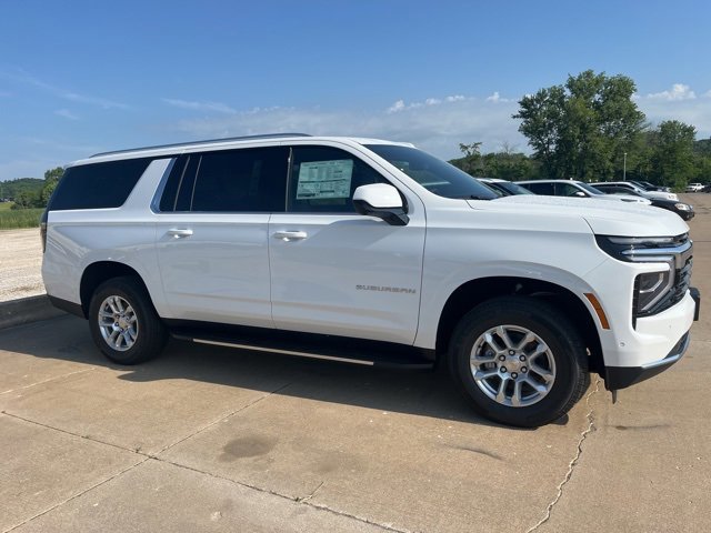 New 2025 Chevrolet Suburban LS image 2