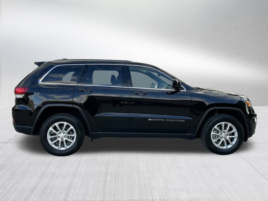 Certified 2022 Jeep Grand Cherokee Laredo E image 4