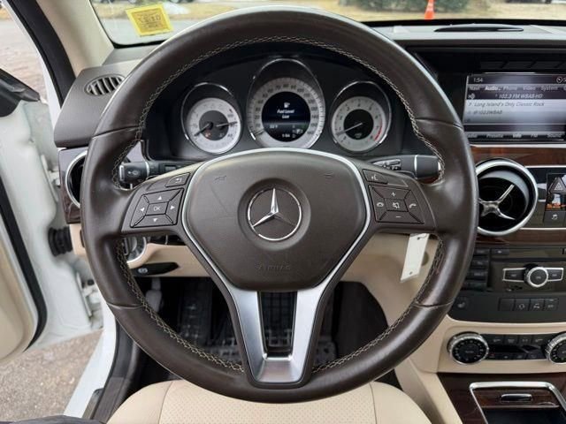 Used 2014 Mercedes-Benz GLK 350 4MATIC image 30