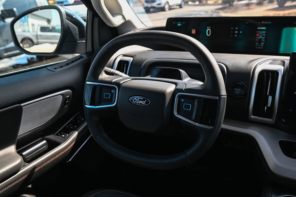 Certified 2025 Ford Expedition Active image 32