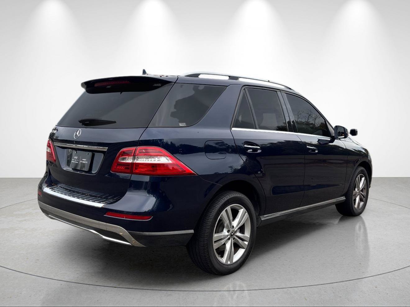 Used 2015 Mercedes-Benz ML 350 2WD image 4