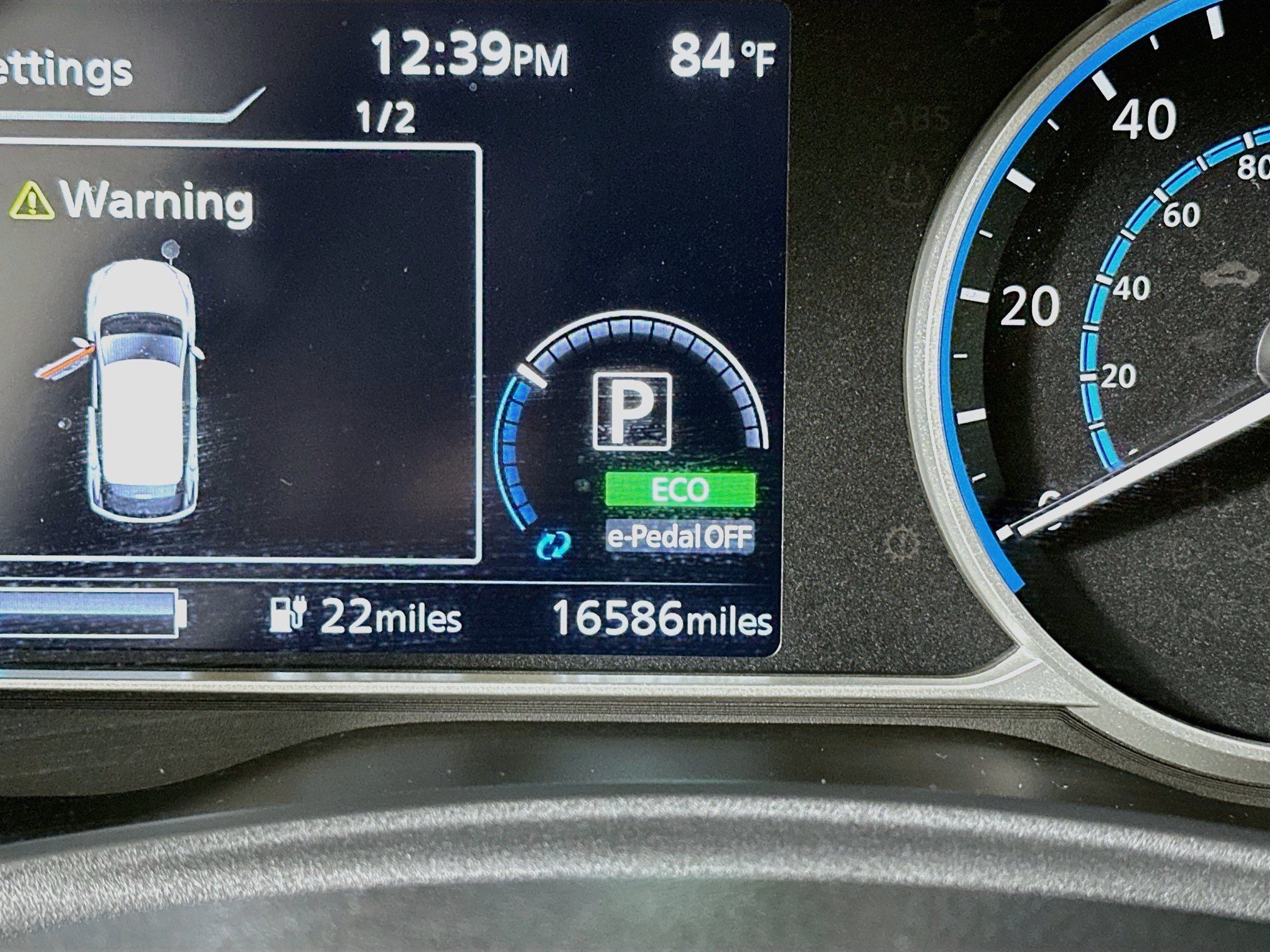 Used 2024 Nissan Leaf S FWD image 19