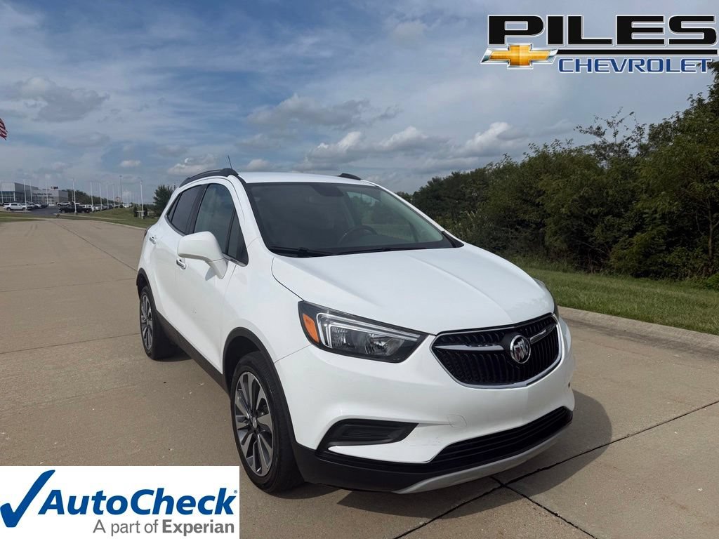 Used 2021 Buick Encore Preferred AWD/4WD image 1