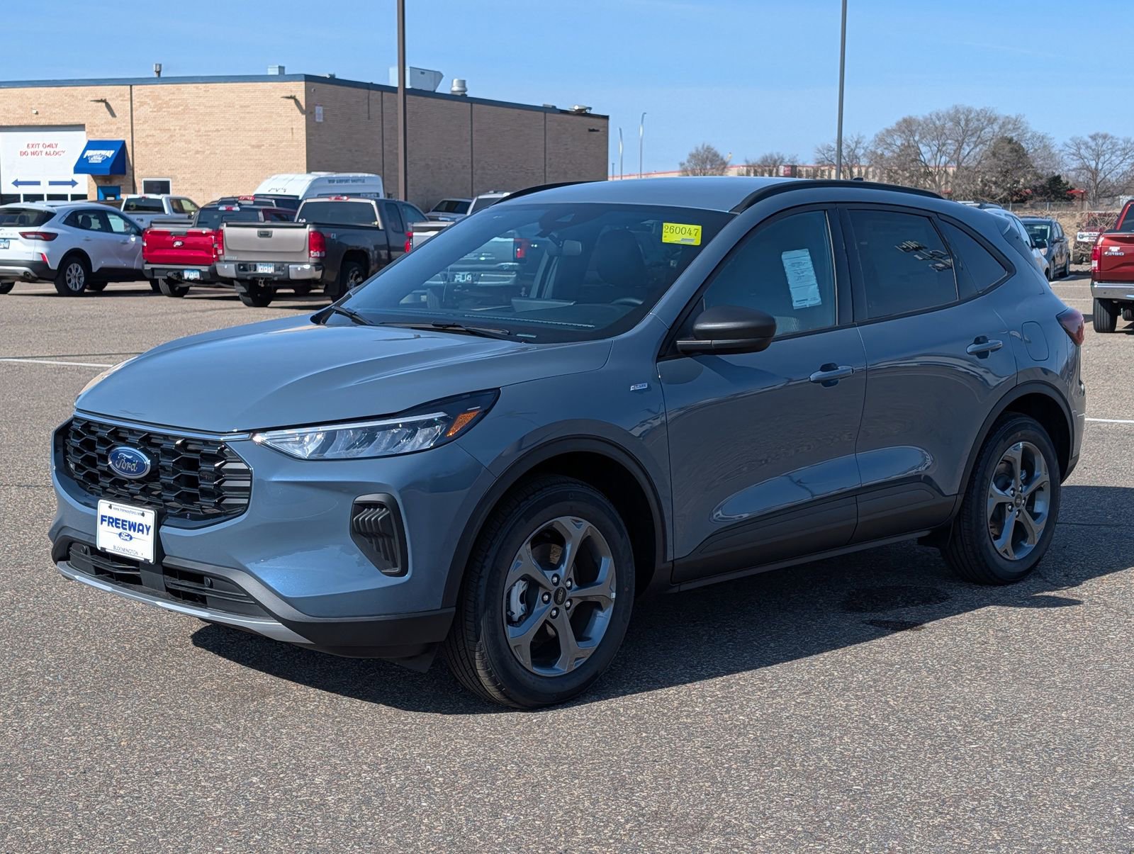 New 2026 Ford Escape ST-Line w/ Tech Pack #1 AWD/4WD image 16
