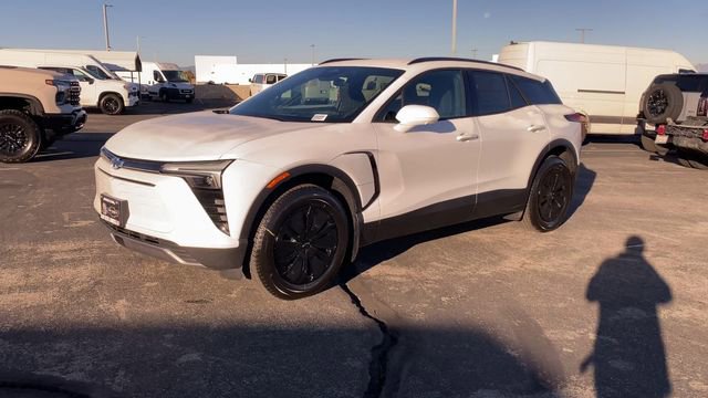 New 2026 Chevrolet Blazer EV LT image 4