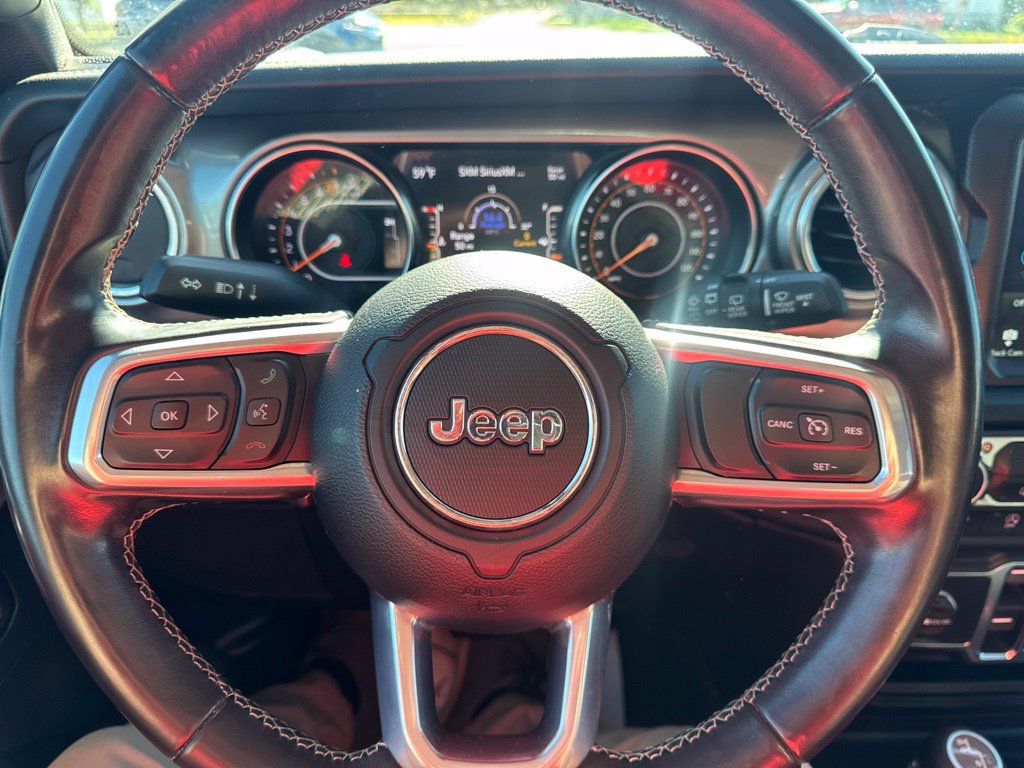 Used 2019 Jeep Wrangler Unlimited Sahara w/ Uconnect 4C Nav & Sound Group AWD/4WD image 19