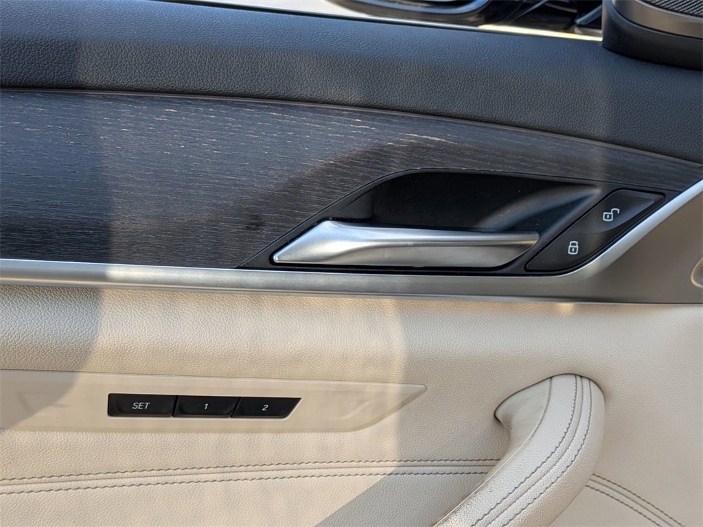 Used 2023 BMW 530i xDrive w/ Premium Package image 12