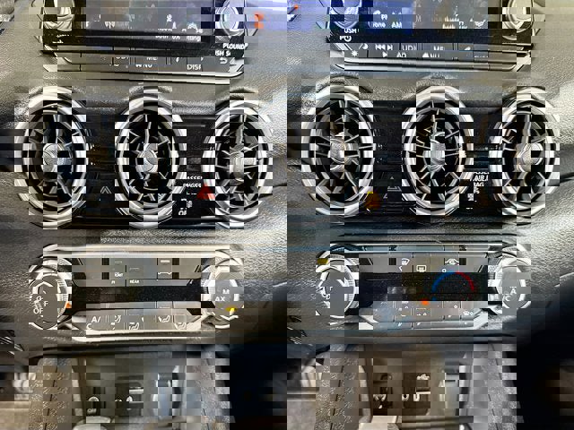 Certified 2025 Nissan Sentra S FWD image 12