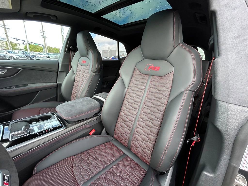 New 2026 Audi RS Q8 performance image 17