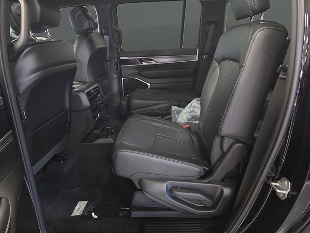 New 2026 Jeep Grand Wagoneer Limited image 36
