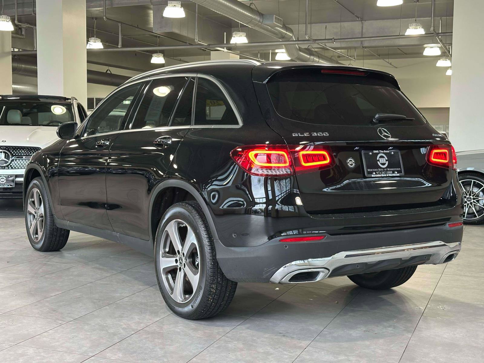 Certified 2022 Mercedes-Benz GLC 300 4MATIC image 4