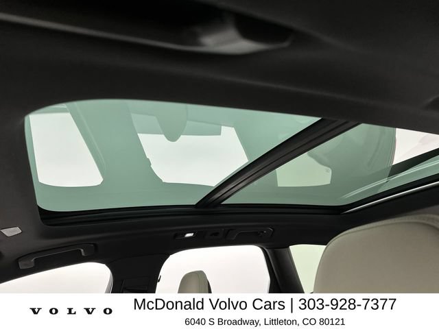 Used 2026 Volvo XC60 B5 Plus w/ Protection Package Premier AWD/4WD image 22