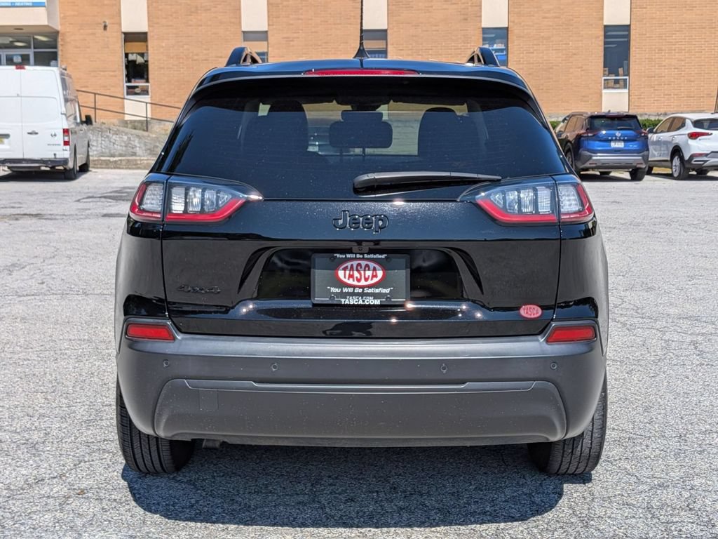 Used 2023 Jeep Cherokee Altitude Lux AWD/4WD image 4