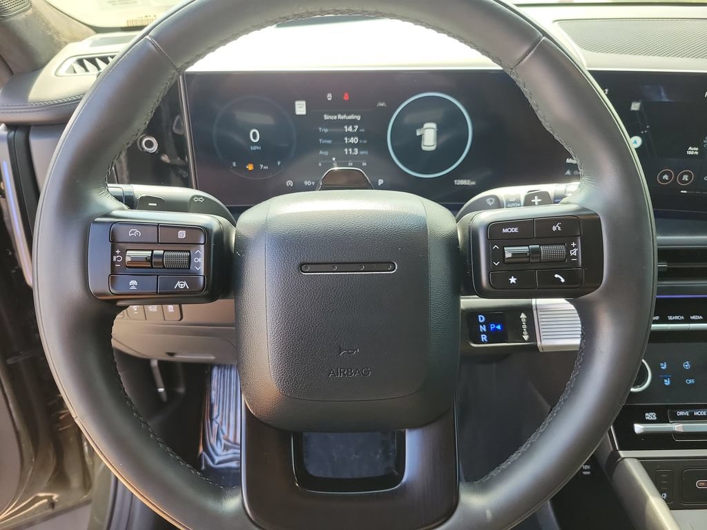 Used 2025 Hyundai Santa Fe Calligraphy FWD image 18