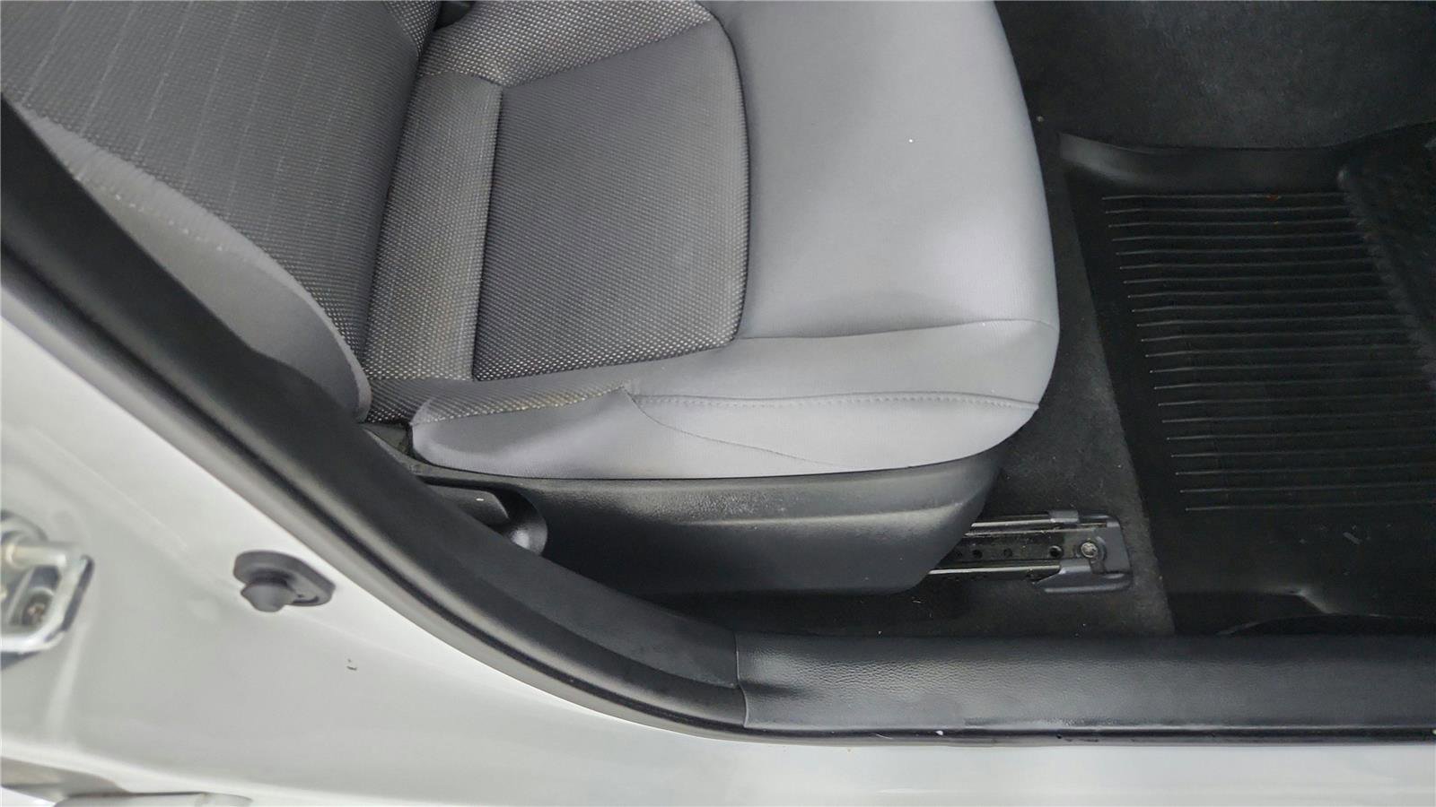 Used 2024 Toyota Corolla SE FWD image 20