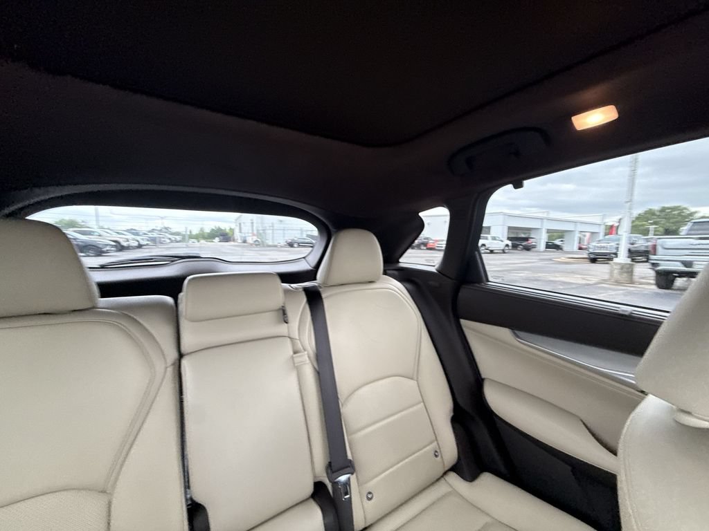 Used 2019 INFINITI QX50 Essential w/ Sensory Package AWD/4WD image 12