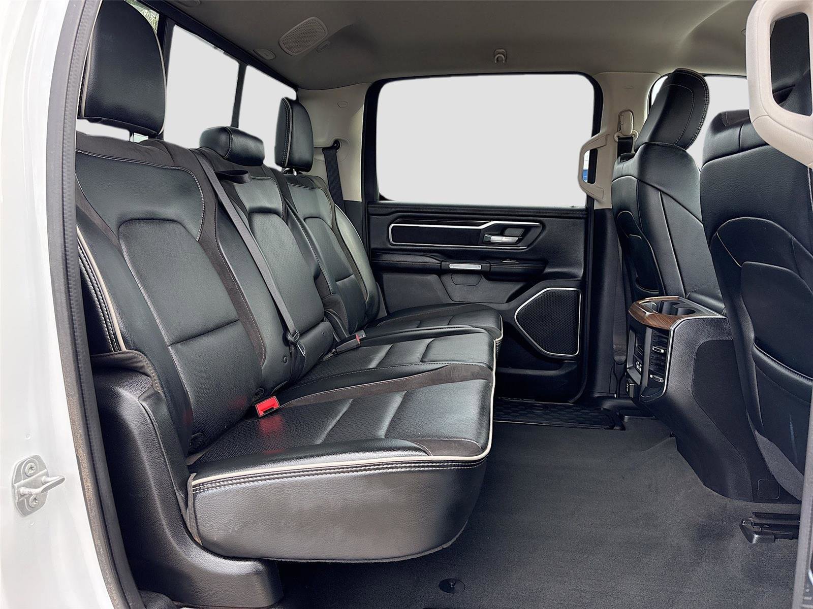 Used 2022 RAM 1500 Laramie image 26