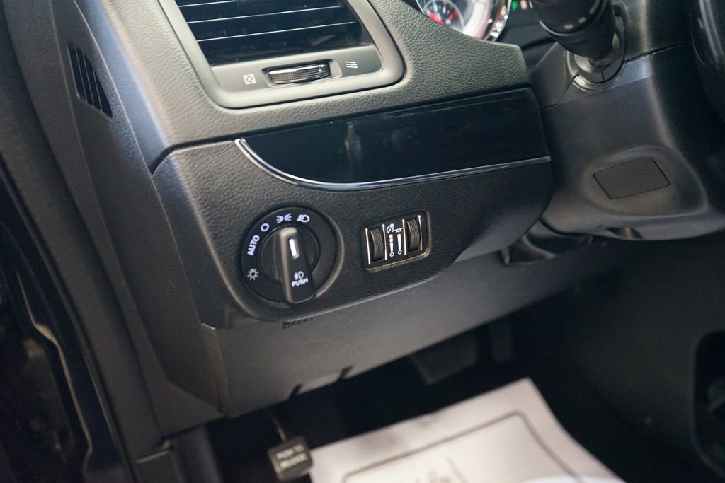 Used 2018 Dodge Grand Caravan GT image 26