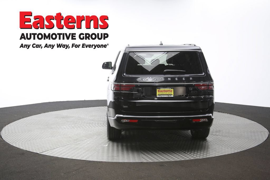 Used 2022 Jeep Wagoneer Series II AWD/4WD image 37