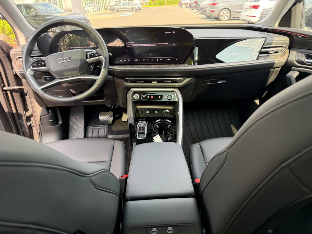 Used 2025 Audi Q5 Premium w/ Convenience Package AWD/4WD image 20