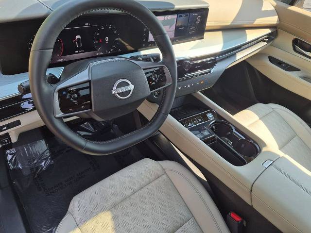 Certified 2025 Nissan Murano Platinum w/ Cargo Package AWD/4WD image 12