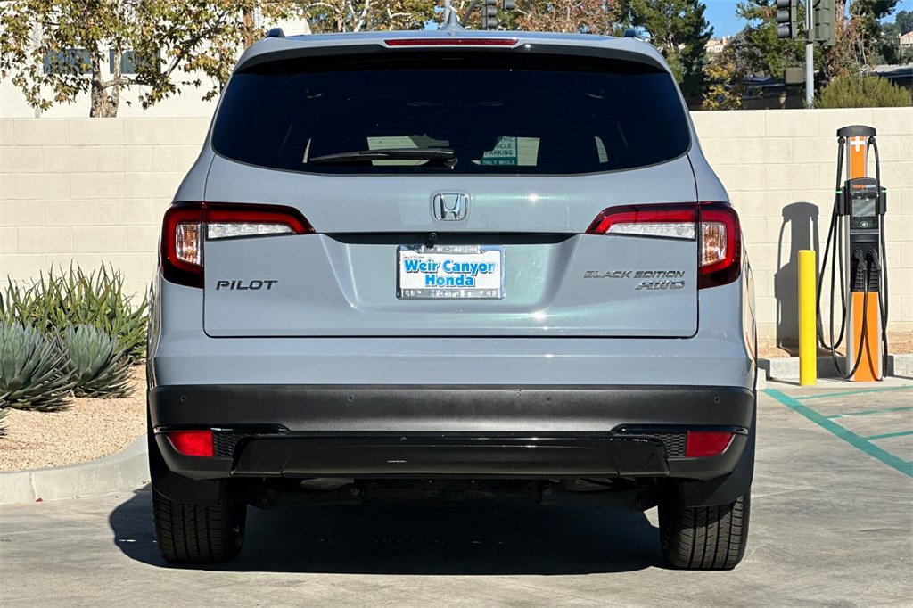 Certified 2022 Honda Pilot Black Edition image 9