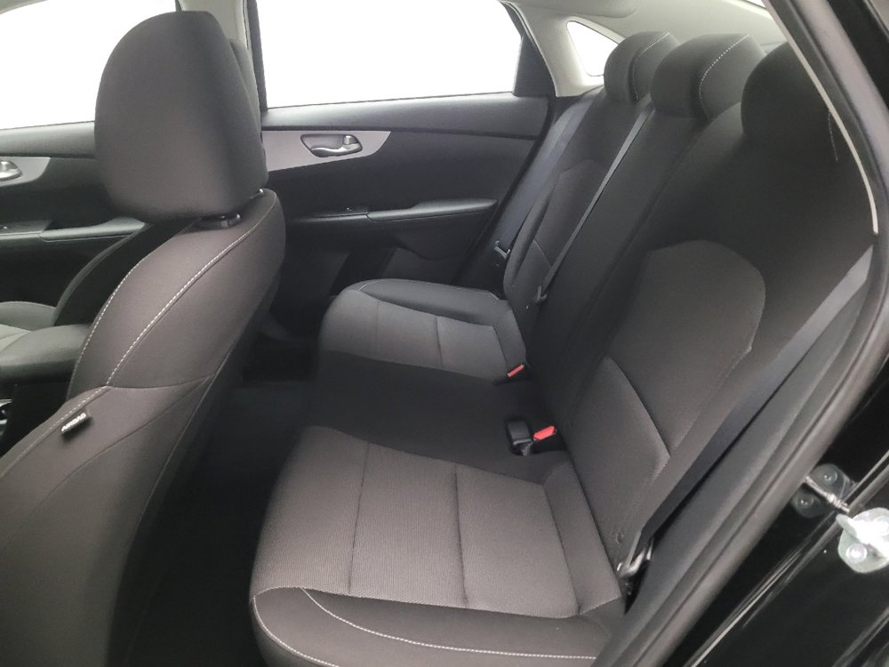 Used 2024 Kia Forte LXS w/ LXS Technology Package FWD image 18