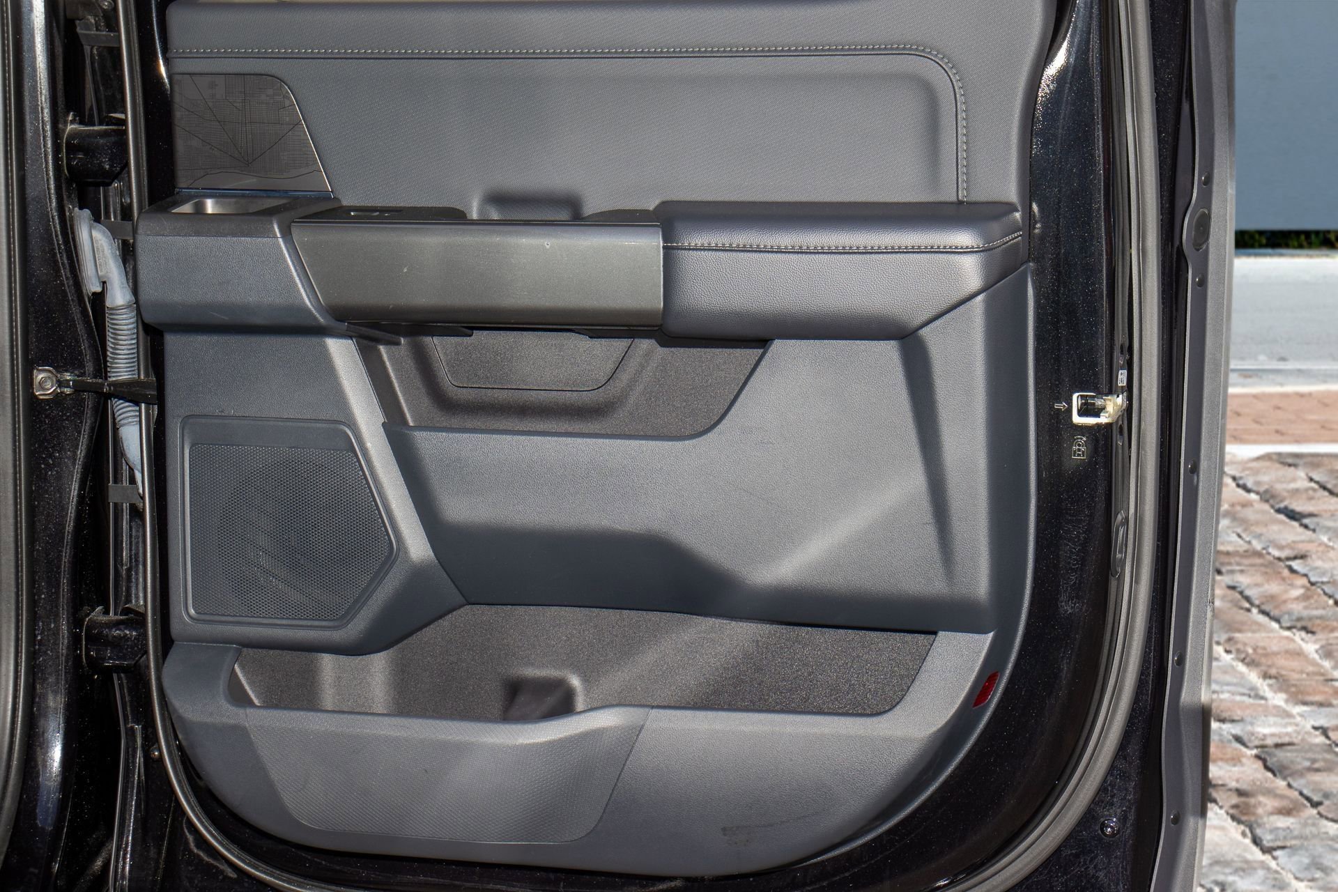 Used 2022 Ford F150 XLT w/ Equipment Group 302A High image 14