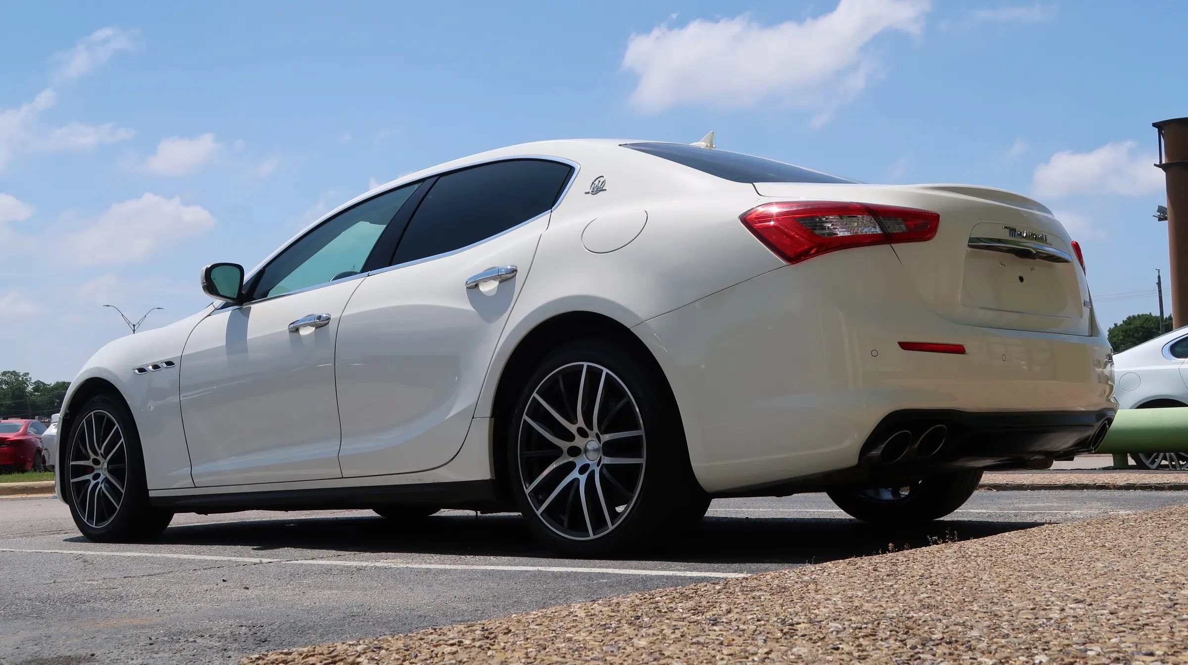 Used 2020 Maserati Ghibli RWD image 11