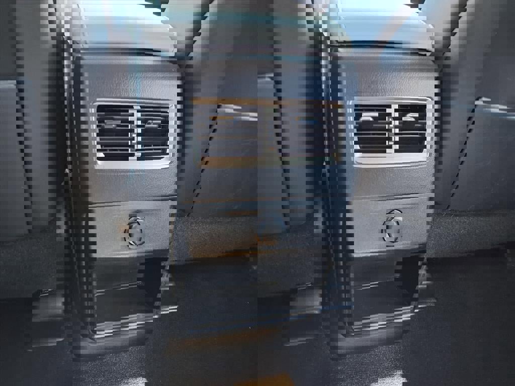 Used 2019 Lexus RX 450hL Premium w/ Premium Package image 24