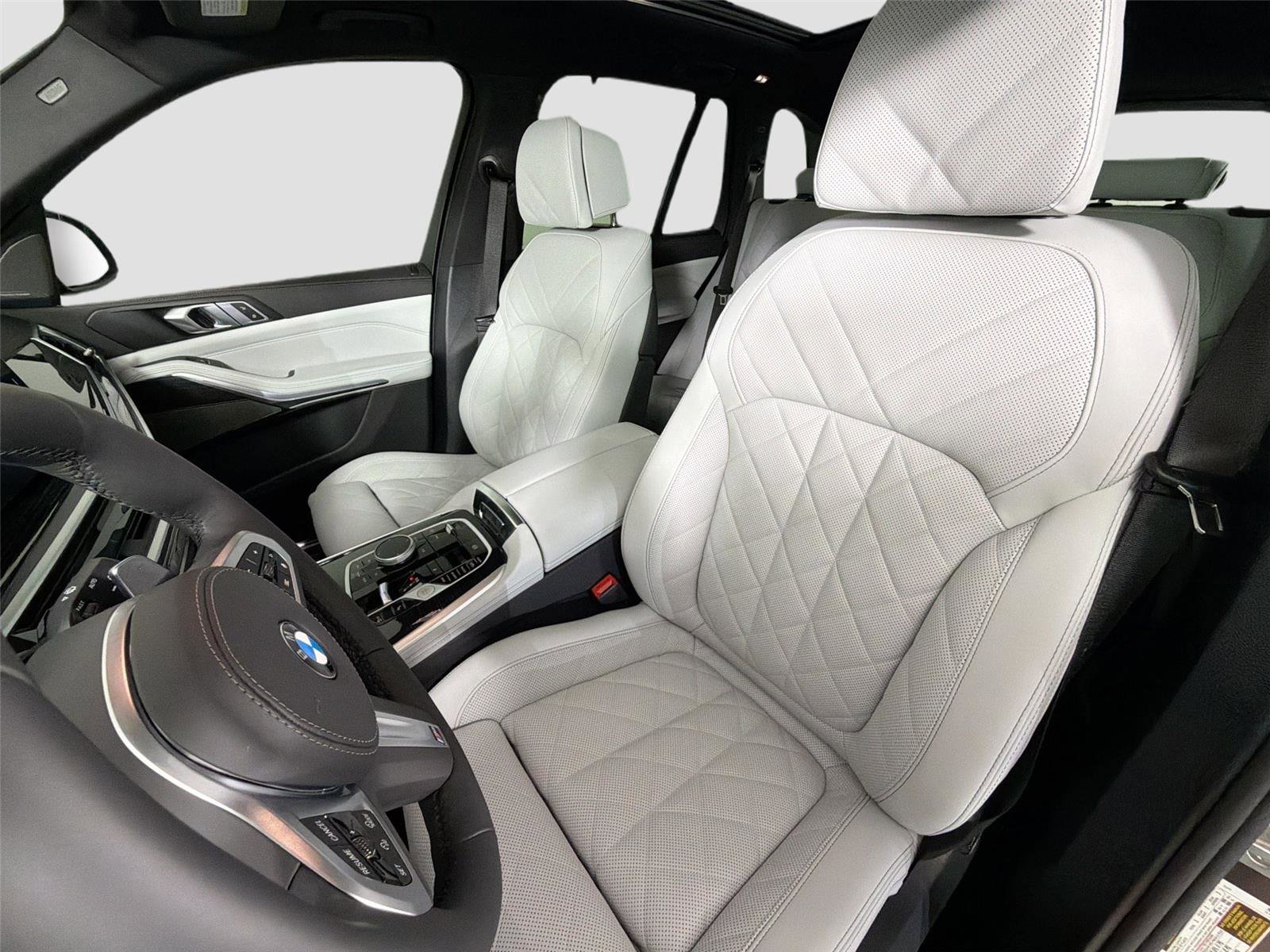 New 2026 BMW X5 xDrive40i AWD/4WD image 22