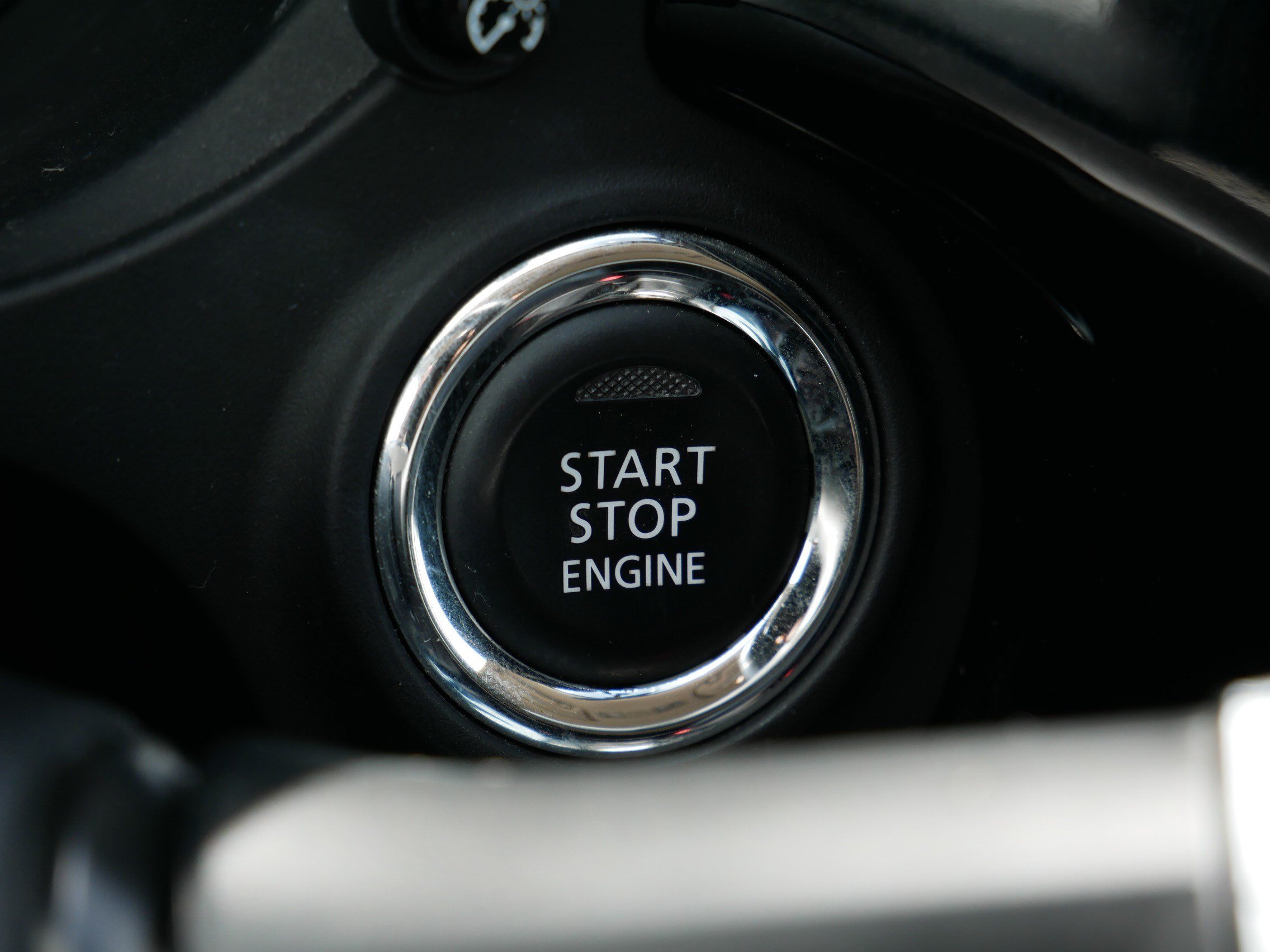 Used 2015 Mitsubishi Outlander SE FWD image 30