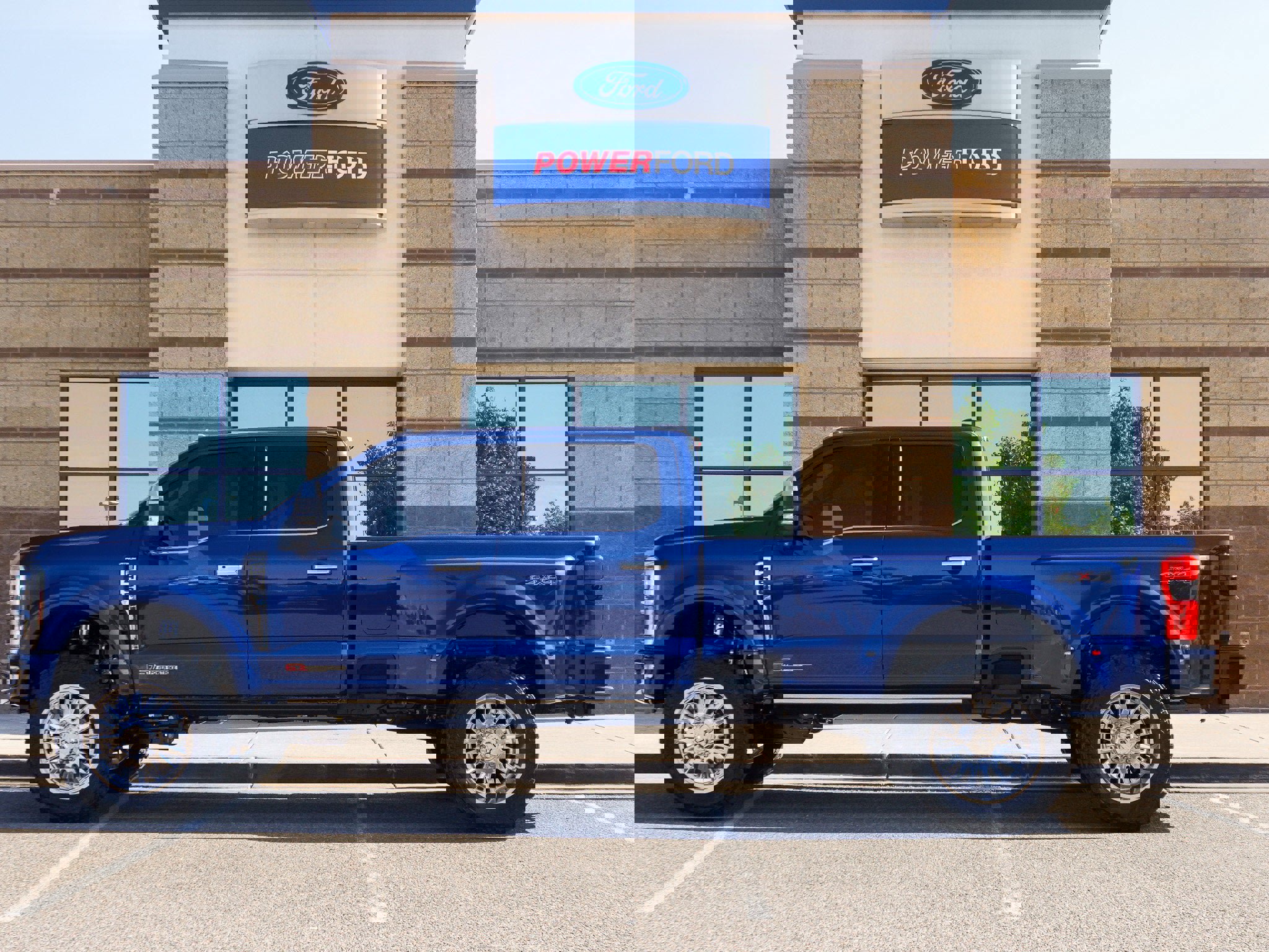 Used 2026 Ford F450 Platinum image 8