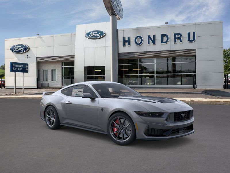 New 2025 Ford Mustang Dark Horse image 7