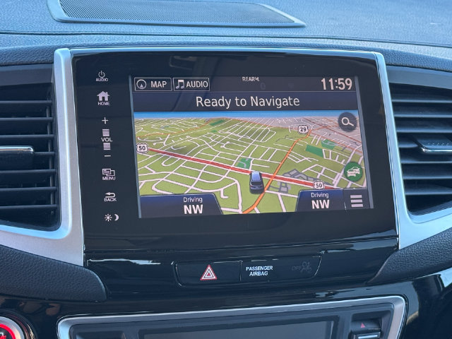 Used 2017 Honda Pilot Elite image 22