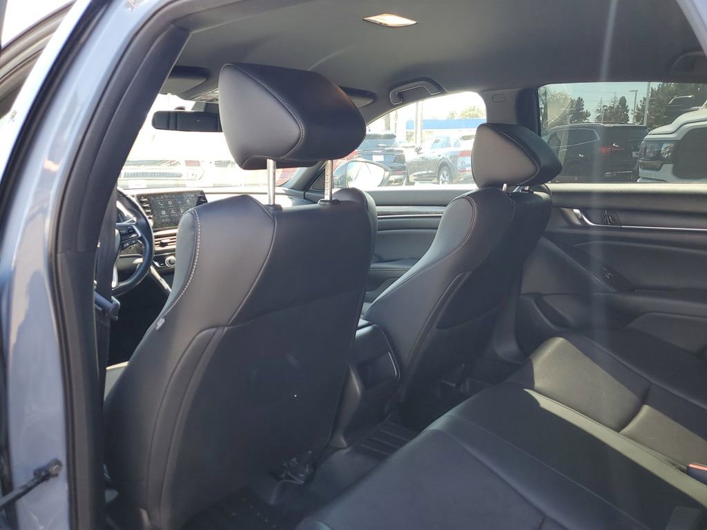 Used 2022 Honda Accord Sport image 12