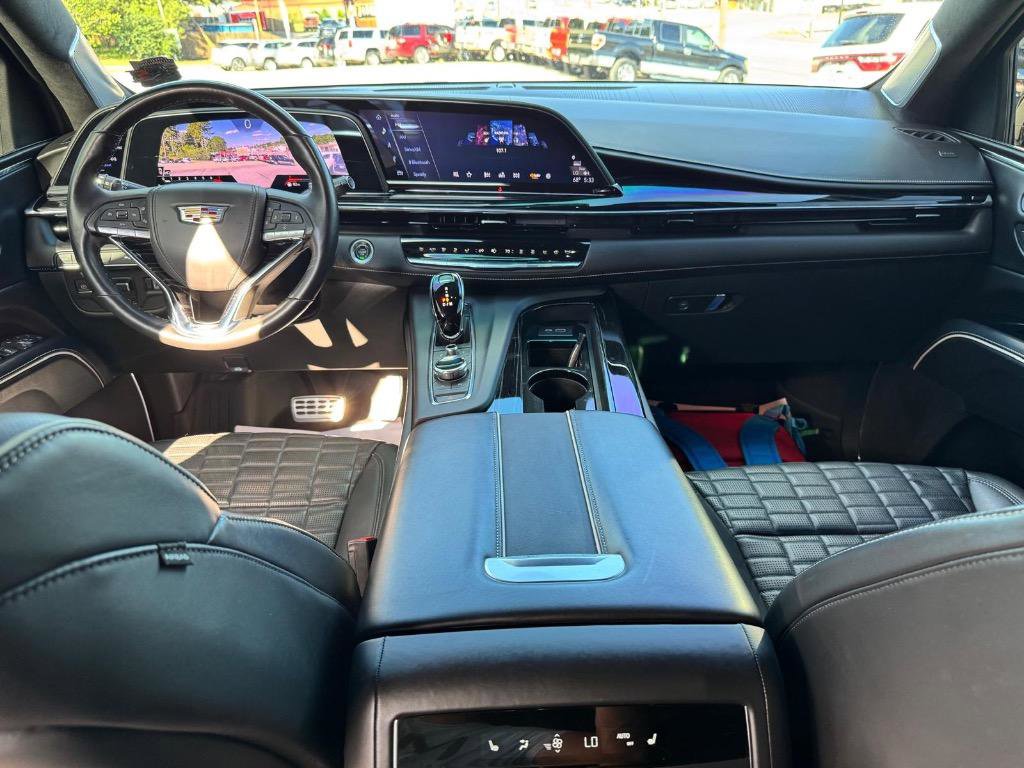 Used 2023 Cadillac Escalade ESV V image 26