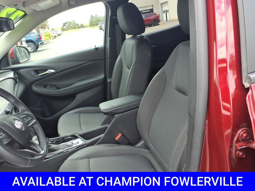 Used 2023 Buick Encore GX Select w/ Sport Touring Package AWD/4WD image 13