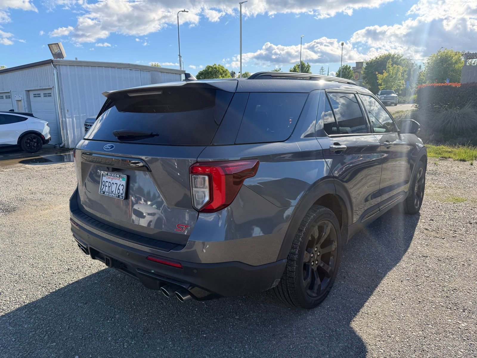 Used 2023 Ford Explorer ST w/ Equipment Group 401A image 5